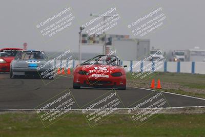 media/Jan-18-2026-CalClub SCCA (Sun) [[8bc6468723]]/Group 3 Race/Turn 1/